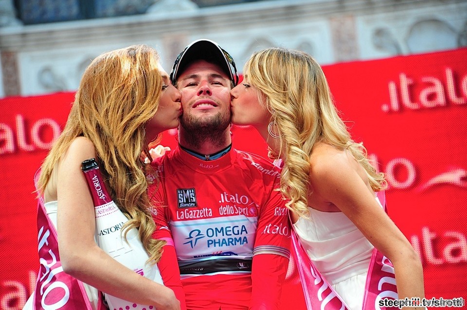 橄榄球赛季收官，冠军榜单揭晓的简单介绍