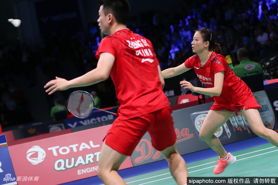 丹麦队横扫泰国队，郑思维高光表现