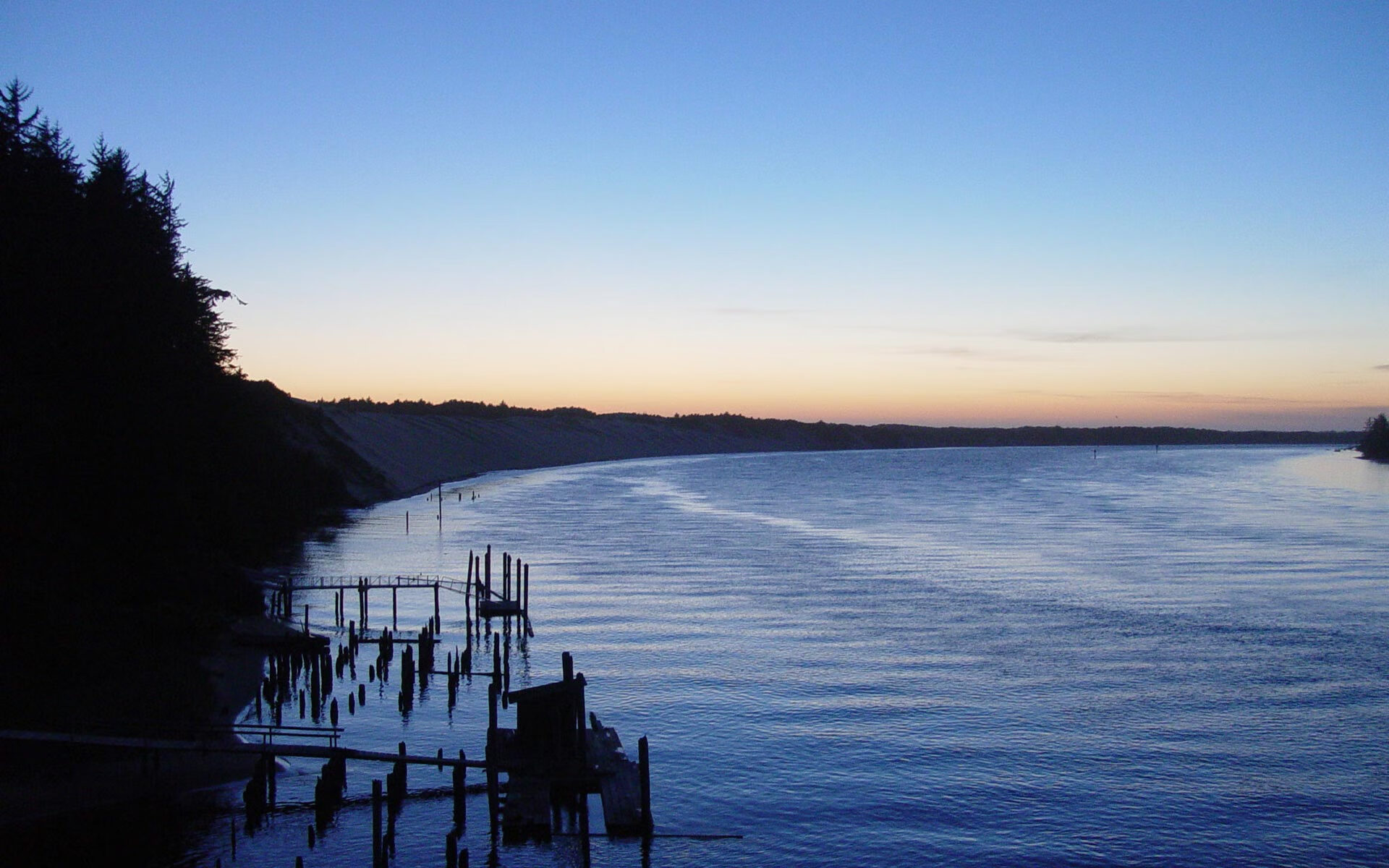 富安健洋爆发，亚洲铁闸如何让西班牙掀翻摩纳哥