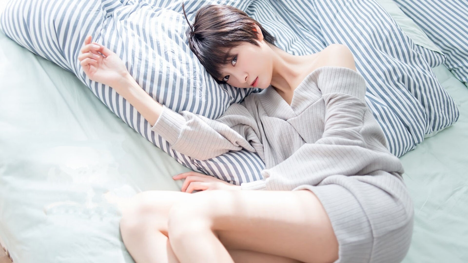 开云体育APP下载-哈兰德式飞驰，当F1揭幕战的引擎唤醒绿茵场的野兽