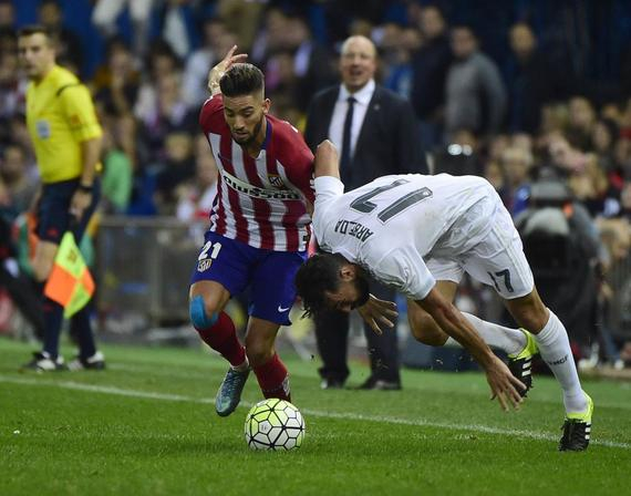 开云APP-欧冠淘汰赛之夜，卡拉斯科防守端锁死对手