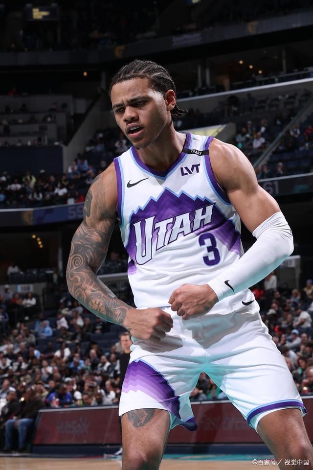 爱德华兹爆发，雷霆最后时刻击败老鹰