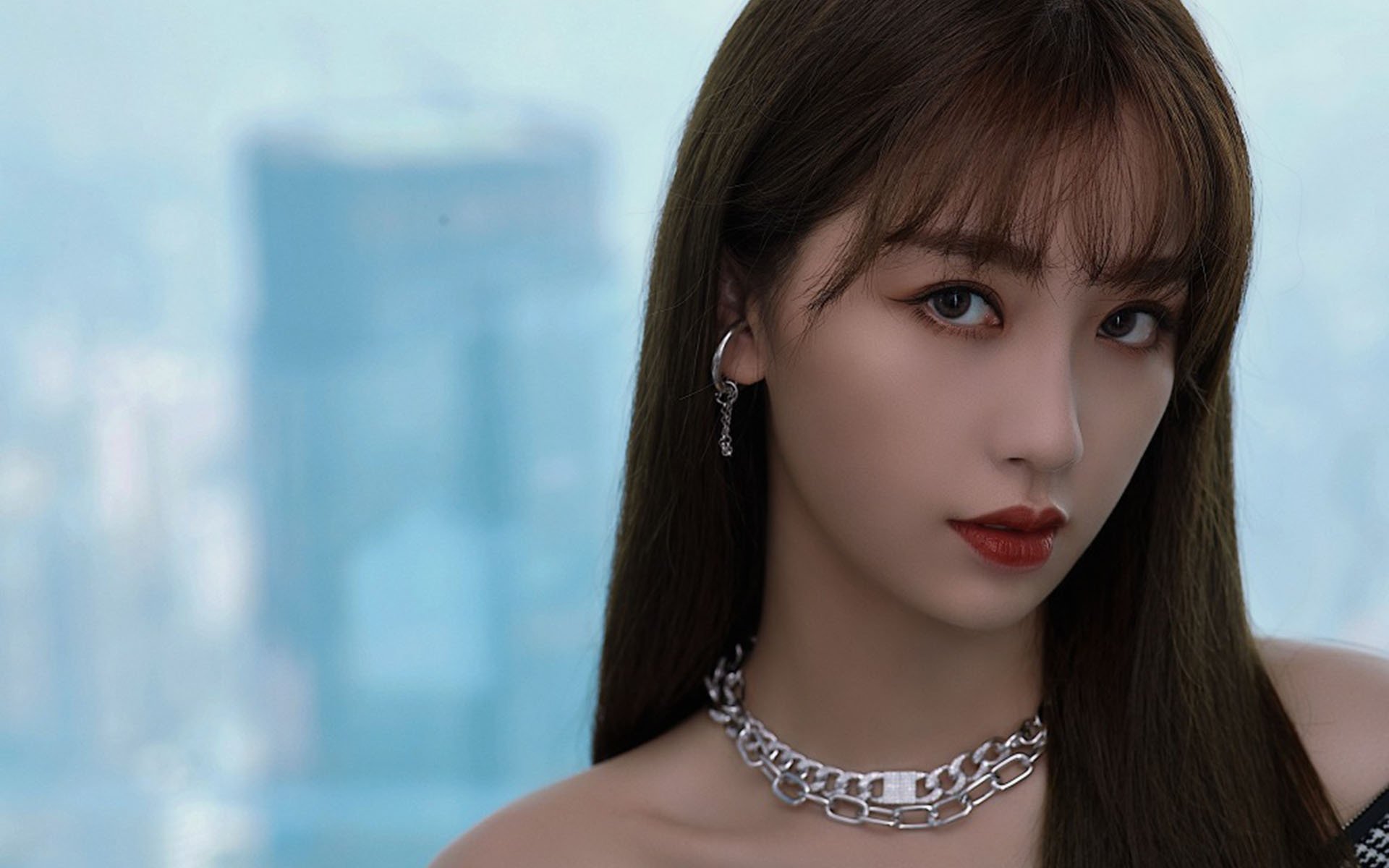 锋芒耀绿军！欧文屠龙技全程高能输出，骑士主场黯然折戟