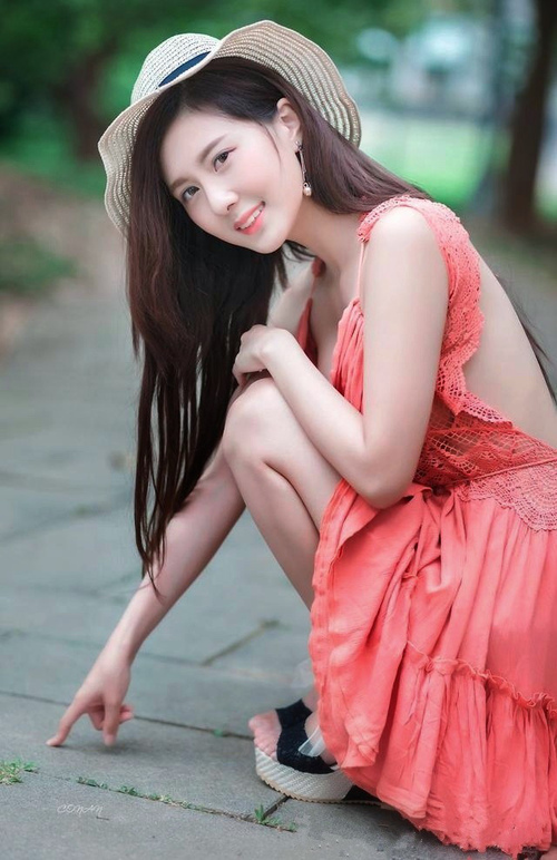 法比尼奥打出统治级数据，巴拉圭完胜巴西，南美足坛再掀波澜