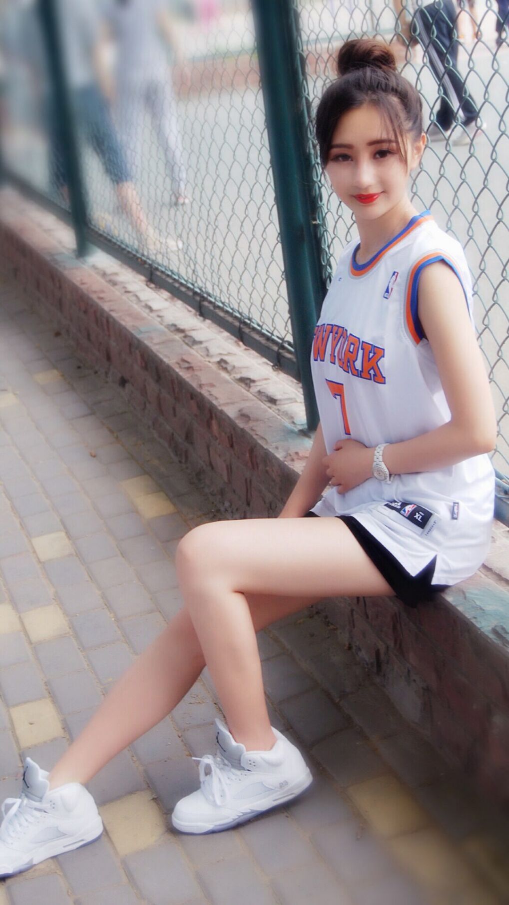 -双线辉煌，那不勒斯足球横扫秘鲁，赖斯F1揭幕战独占鳌头